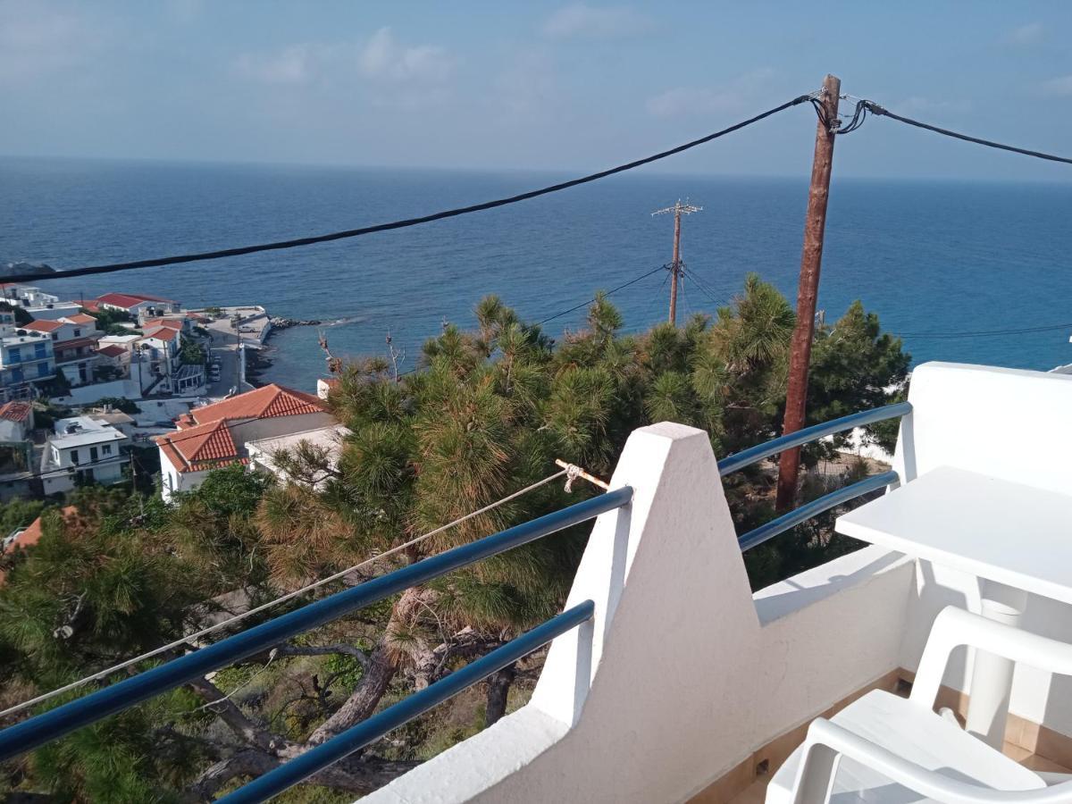 Armena Inn อาร์เมนิสทิส ภายนอก รูปภาพ