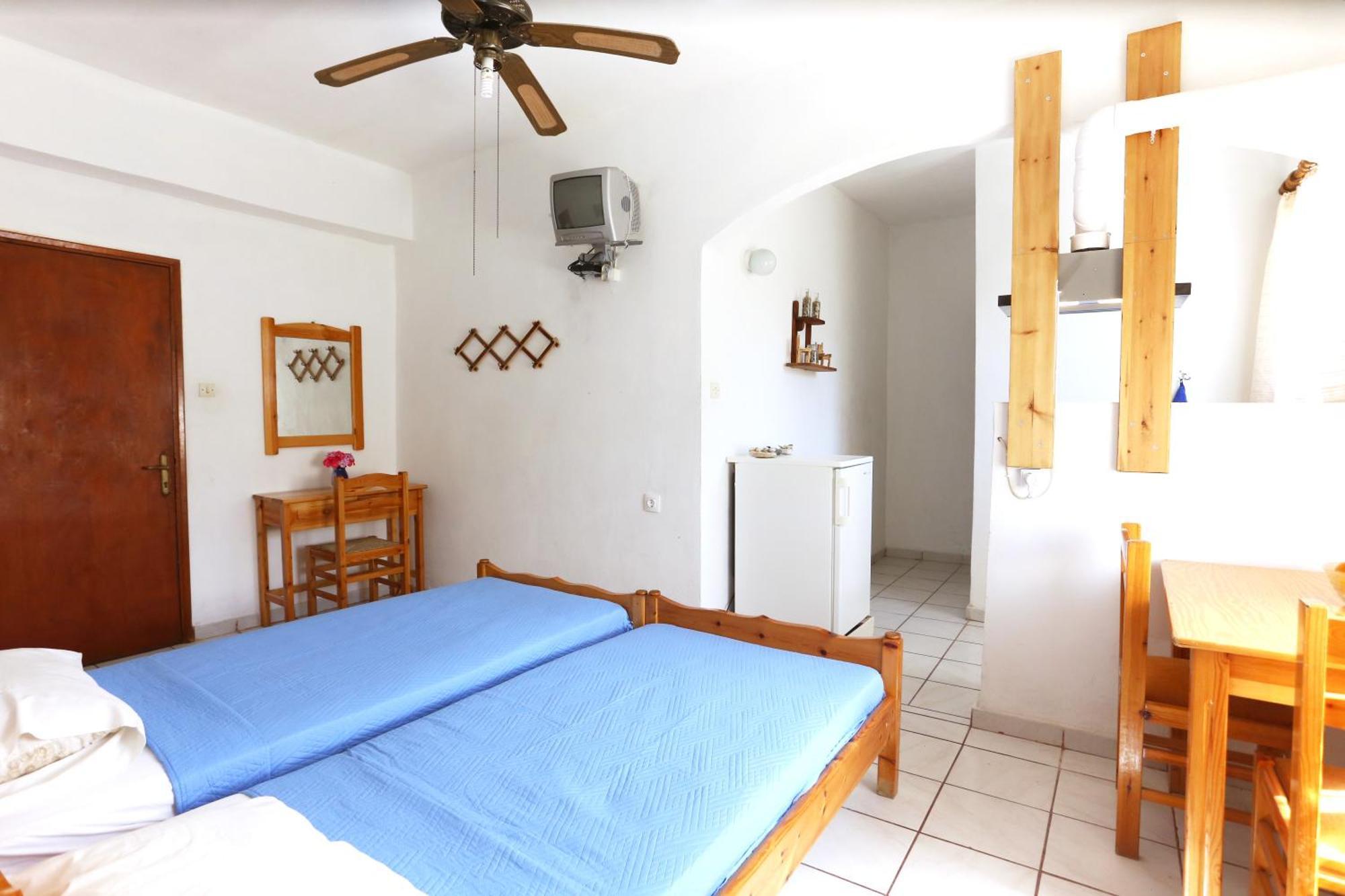 Armena Inn อาร์เมนิสทิส ภายนอก รูปภาพ